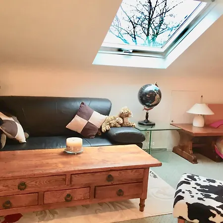 Komfortable Ein Zimmer Im Herzen Von